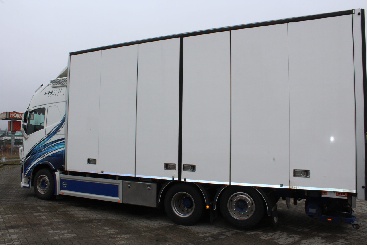 Volvo FH Fjärr - Kamion sandučar: slika Volvo FH Fjärr - Kamion sandučar Volvo FH Fjärr - Kamion sandučar: slika Volvo FH Fjärr - Kamion sandučar