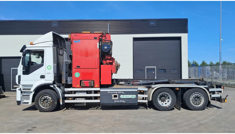 Iveco AD260SY/PS CNG - Kamion za odvoz smeća: slika Iveco AD260SY/PS CNG - Kamion za odvoz smeća Iveco AD260SY/PS CNG - Kamion za odvoz smeća: slika Iveco AD260SY/PS CNG - Kamion za odvoz smeća