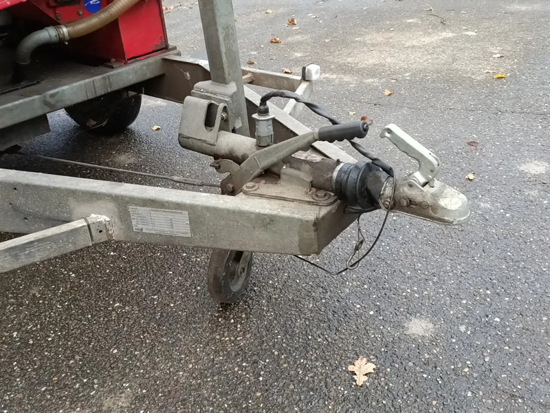 Lindana TP760 - Drobilica za drvo: slika Lindana TP760 - Drobilica za drvo Lindana TP760 - Drobilica za drvo: slika Lindana TP760 - Drobilica za drvo