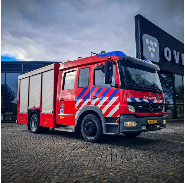 Mercedes-Benz NG 1626 V8 - Vatrogasno vozilo: slika Mercedes-Benz NG 1626 V8 - Vatrogasno vozilo Mercedes-Benz NG 1626 V8 - Vatrogasno vozilo: slika Mercedes-Benz NG 1626 V8 - Vatrogasno vozilo