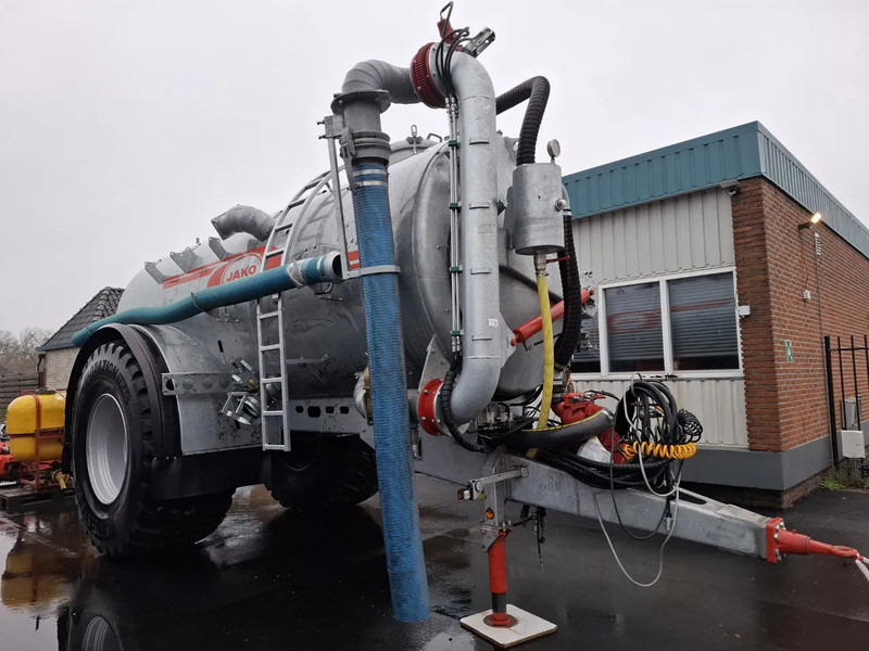 Jako BT13000EK - Poljoprivredni strojevi: slika Jako BT13000EK - Poljoprivredni strojevi Jako BT13000EK - Poljoprivredni strojevi: slika Jako BT13000EK - Poljoprivredni strojevi