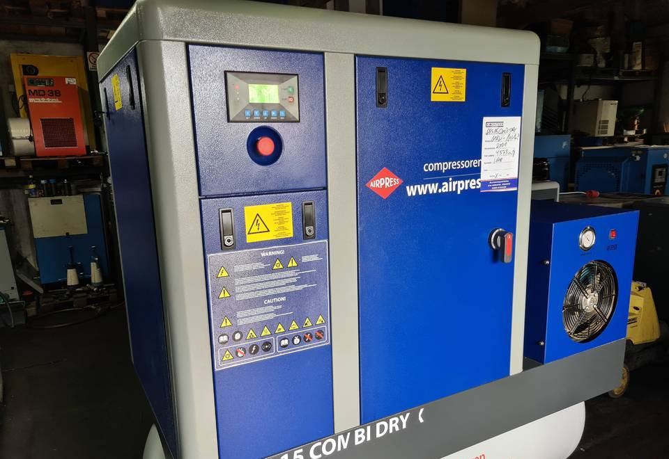 Kompresor śrubowy AIRPRESS APS 15 COMBI DRY X, 11 kw, 2021r - Zračni kompresor: slika Kompresor śrubowy AIRPRESS APS 15 COMBI DRY X, 11 kw, 2021r - Zračni kompresor Kompresor śrubowy AIRPRESS APS 15 COMBI DRY X, 11 kw, 2021r - Zračni kompresor: slika Kompresor śrubowy AIRPRESS APS 15 COMBI DRY X, 11 kw, 2021r - Zračni kompresor