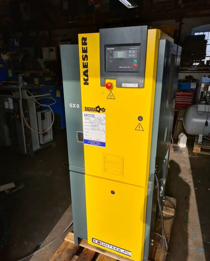 Kompresor śrubowy KAESER Aircenter SX8 5,5 kw - Zračni kompresor: slika Kompresor śrubowy KAESER Aircenter SX8 5,5 kw - Zračni kompresor Kompresor śrubowy KAESER Aircenter SX8 5,5 kw - Zračni kompresor: slika Kompresor śrubowy KAESER Aircenter SX8 5,5 kw - Zračni kompresor