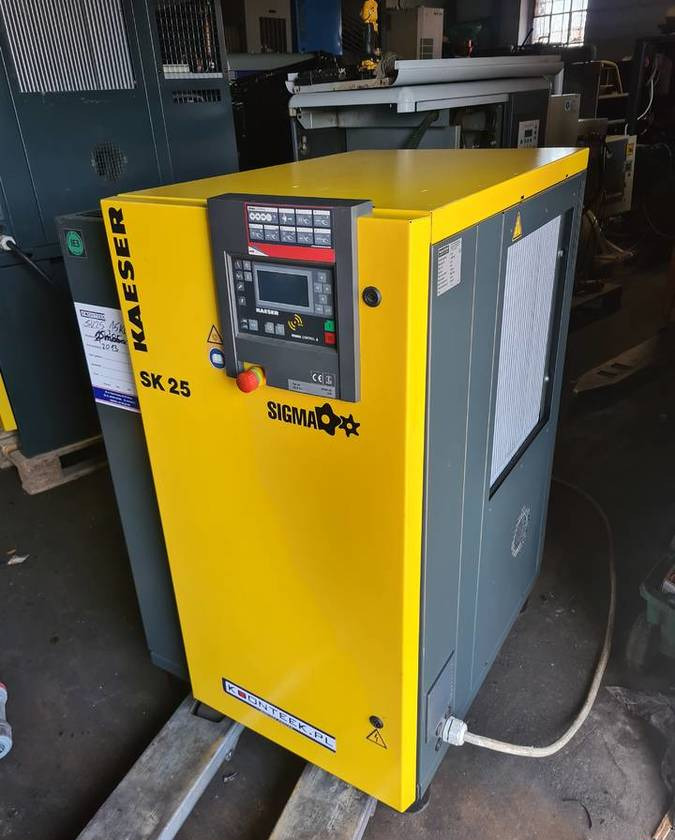 Kompresor śrubowy KAESER SK 25 15 kw - Zračni kompresor: slika Kompresor śrubowy KAESER SK 25 15 kw - Zračni kompresor Kompresor śrubowy KAESER SK 25 15 kw - Zračni kompresor: slika Kompresor śrubowy KAESER SK 25 15 kw - Zračni kompresor