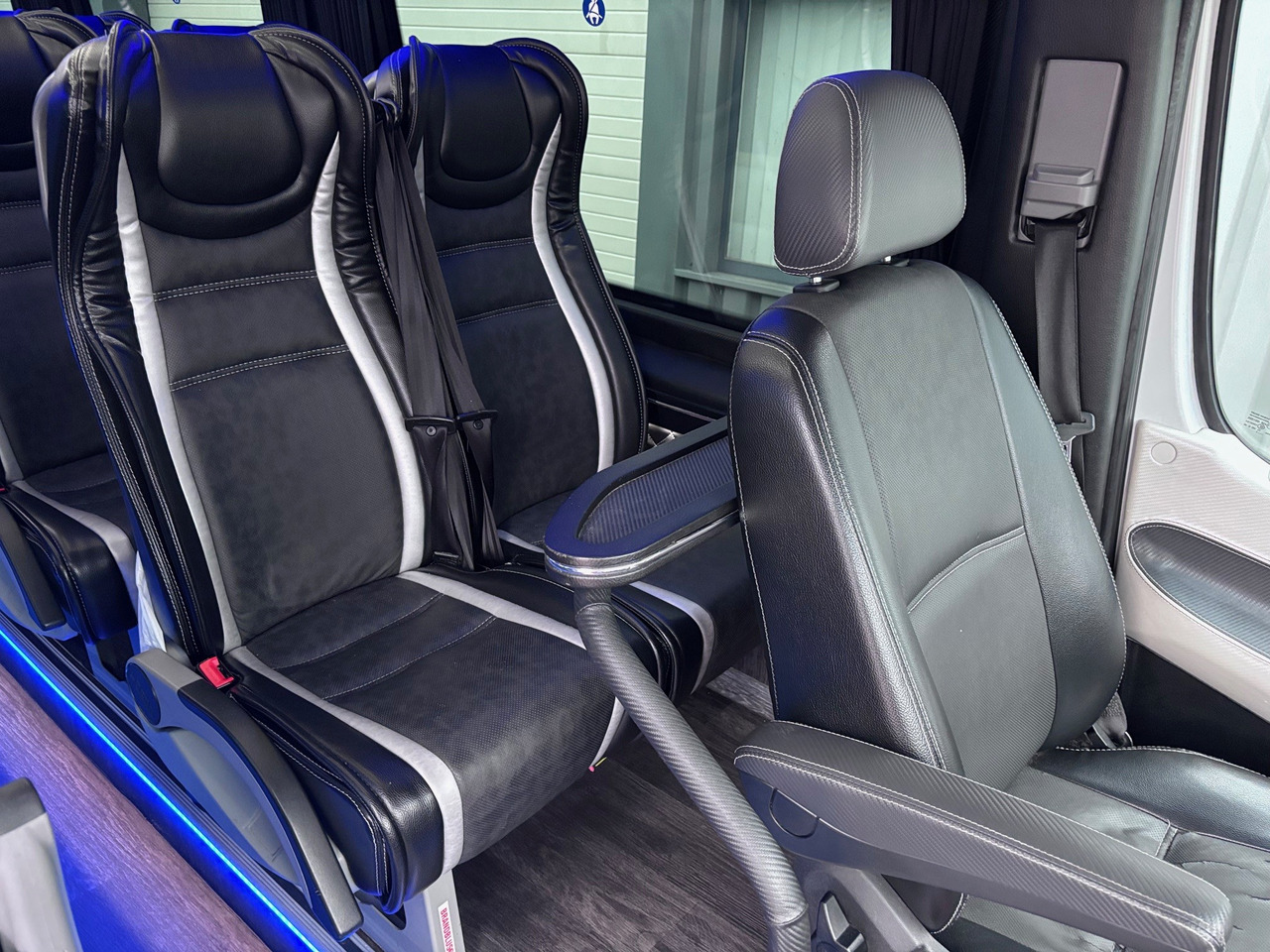 Minibus, Putnički kombi Mercedes Sprinter 519 CDI BUSCONCEPT VIP: slika Minibus, Putnički kombi Mercedes Sprinter 519 CDI BUSCONCEPT VIP