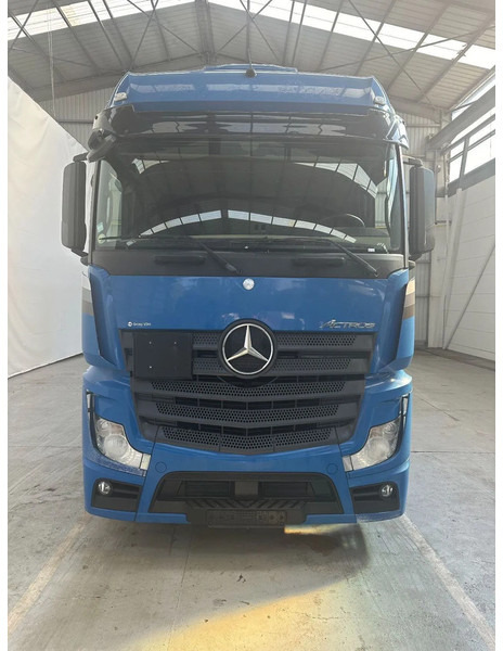 Mercedes-Benz Actros 2642 6x2 - Kamion s ceradom: slika Mercedes-Benz Actros 2642 6x2 - Kamion s ceradom Mercedes-Benz Actros 2642 6x2 - Kamion s ceradom: slika Mercedes-Benz Actros 2642 6x2 - Kamion s ceradom