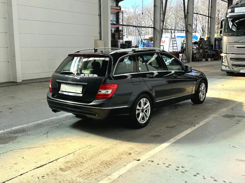 Mercedes-Benz C-Klasse C200 CDI / MOTORPROBLEEM /PROBLEME DE MOTEUR / MOTORPROBLEM - Automobil: slika Mercedes-Benz C-Klasse C200 CDI / MOTORPROBLEEM /PROBLEME DE MOTEUR / MOTORPROBLEM - Automobil Mercedes-Benz C-Klasse C200 CDI / MOTORPROBLEEM /PROBLEME DE MOTEUR / MOTORPROBLEM - Automobil: slika Mercedes-Benz C-Klasse C200 CDI / MOTORPROBLEEM /PROBLEME DE MOTEUR / MOTORPROBLEM - Automobil