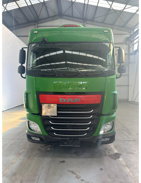 Zakup DAF XF 106.440 SPACECAB /ADR /INTARDER DAF XF 106.440 SPACECAB /ADR /INTARDER: slika Zakup DAF XF 106.440 SPACECAB /ADR /INTARDER DAF XF 106.440 SPACECAB /ADR /INTARDER