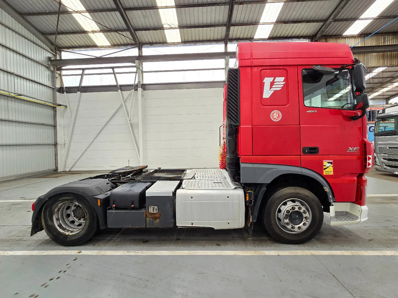 DAF XF 460 SPACECAB / RETARDER /MANUEL - Tegljač: slika DAF XF 460 SPACECAB / RETARDER /MANUEL - Tegljač DAF XF 460 SPACECAB / RETARDER /MANUEL - Tegljač: slika DAF XF 460 SPACECAB / RETARDER /MANUEL - Tegljač