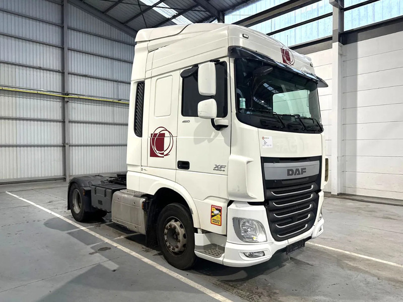 DAF XF 460 SPACECAB / STANDAIRCO - Tegljač: slika DAF XF 460 SPACECAB / STANDAIRCO - Tegljač DAF XF 460 SPACECAB / STANDAIRCO - Tegljač: slika DAF XF 460 SPACECAB / STANDAIRCO - Tegljač