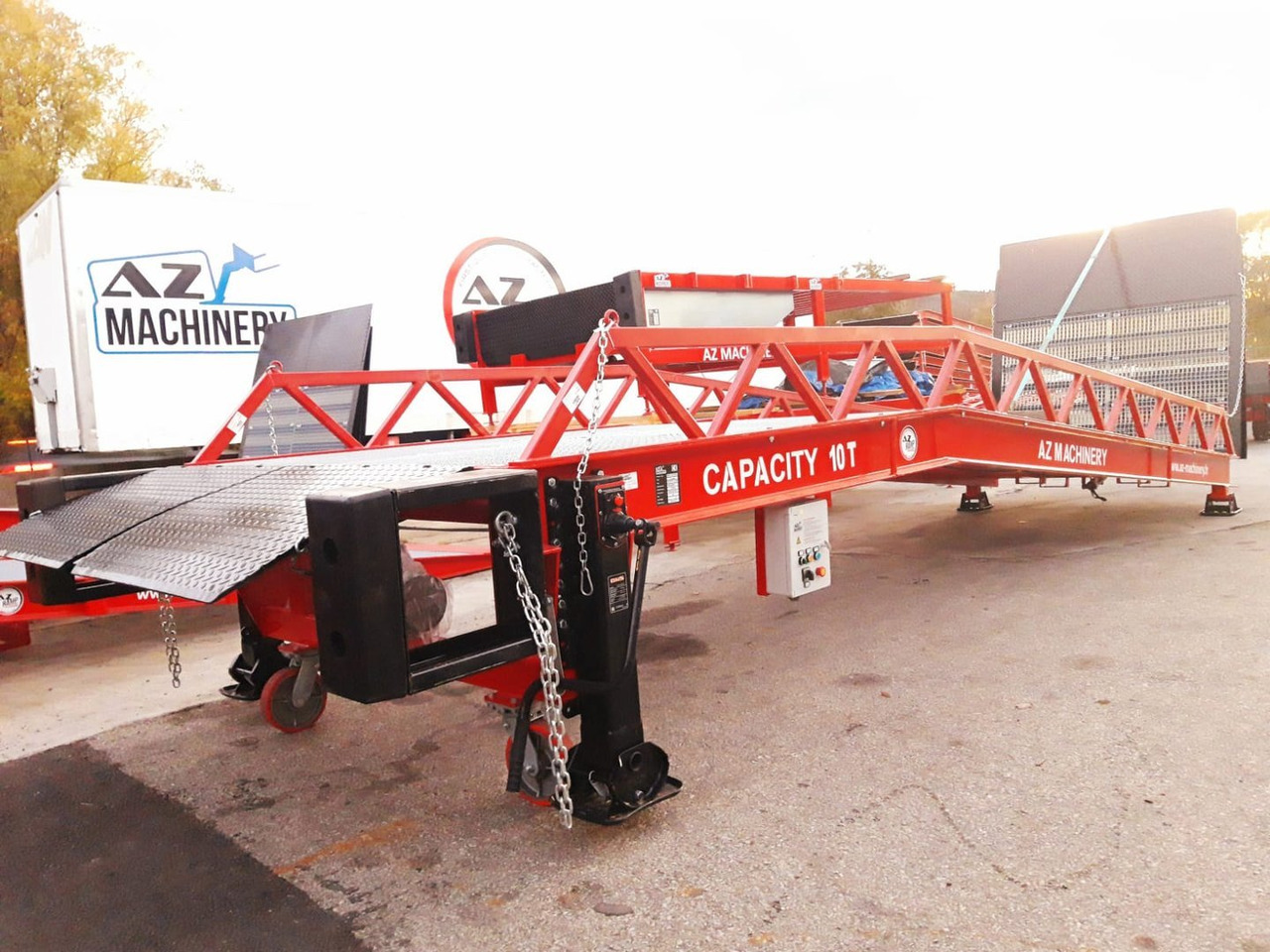 Novi Utovarna rampa Loading Ramp with with hydraulic tilting bridge - AZ RAMP - STAR- 8T. 8 ton capacity: slika Novi Utovarna rampa Loading Ramp with with hydraulic tilting bridge - AZ RAMP - STAR- 8T. 8 ton capacity Novi Utovarna rampa Loading Ramp with with hydraulic tilting bridge - AZ RAMP - STAR- 8T. 8 ton capacity: slika Novi Utovarna rampa Loading Ramp with with hydraulic tilting bridge - AZ RAMP - STAR- 8T. 8 ton capacity