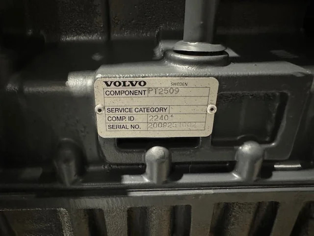 Volvo PT2509 22401 22671 - Mjenjač za Zglobni istovarivač: slika Volvo PT2509 22401 22671 - Mjenjač za Zglobni istovarivač Volvo PT2509 22401 22671 - Mjenjač za Zglobni istovarivač: slika Volvo PT2509 22401 22671 - Mjenjač za Zglobni istovarivač