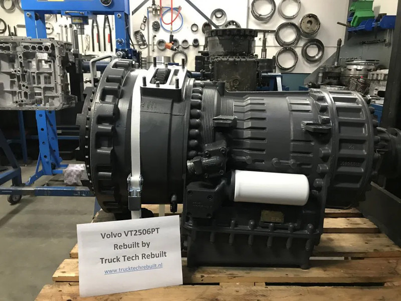 Volvo VT2506PT With or Without retarder / With or without second steering pump - Mjenjač: slika Volvo VT2506PT With or Without retarder / With or without second steering pump - Mjenjač Volvo VT2506PT With or Without retarder / With or without second steering pump - Mjenjač: slika Volvo VT2506PT With or Without retarder / With or without second steering pump - Mjenjač