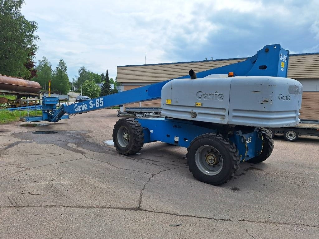 Genie S 85 - Zglobni krak: slika Genie S 85 - Zglobni krak Genie S 85 - Zglobni krak: slika Genie S 85 - Zglobni krak