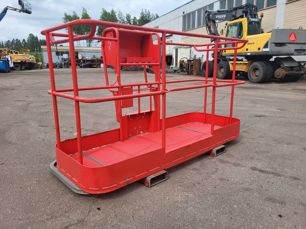 Manitou 200 ATJ kori - Platforma za podizanje stupa u okomitom položaju: slika Manitou 200 ATJ kori - Platforma za podizanje stupa u okomitom položaju Manitou 200 ATJ kori - Platforma za podizanje stupa u okomitom položaju: slika Manitou 200 ATJ kori - Platforma za podizanje stupa u okomitom položaju