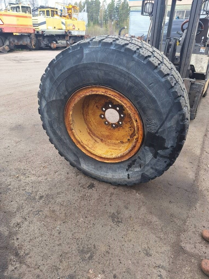 Michelin 17.5R-25 Renkaat 4kpl - Guma za Građevinski strojevi: slika Michelin 17.5R-25 Renkaat 4kpl - Guma za Građevinski strojevi Michelin 17.5R-25 Renkaat 4kpl - Guma za Građevinski strojevi: slika Michelin 17.5R-25 Renkaat 4kpl - Guma za Građevinski strojevi