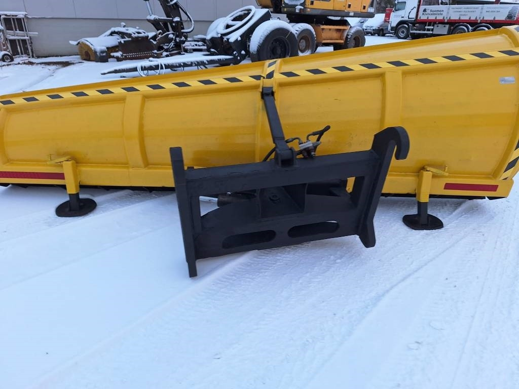 Rote 360 alueaura - Ralica za snijeg za Poljoprivredni strojevi: slika Rote 360 alueaura - Ralica za snijeg za Poljoprivredni strojevi Rote 360 alueaura - Ralica za snijeg za Poljoprivredni strojevi: slika Rote 360 alueaura - Ralica za snijeg za Poljoprivredni strojevi