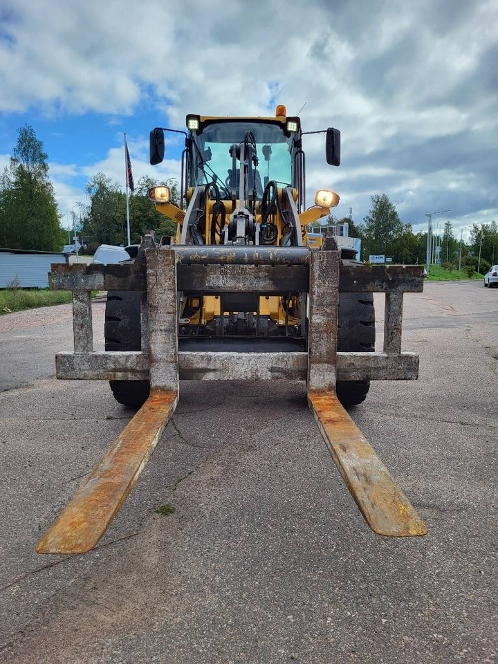 Volvo L 50 H - Utovarivač na kotačima: slika Volvo L 50 H - Utovarivač na kotačima Volvo L 50 H - Utovarivač na kotačima: slika Volvo L 50 H - Utovarivač na kotačima
