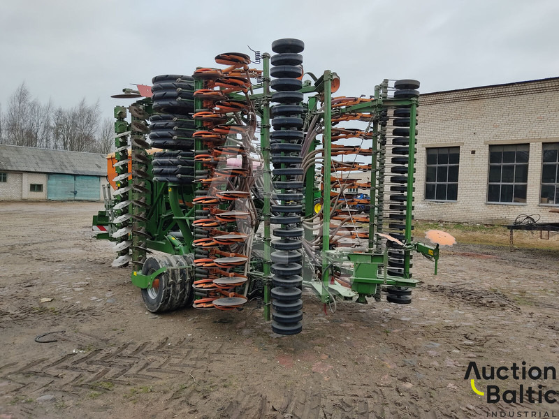 Amazone Cirrus 6002 - Kombajn i sijačica: slika Amazone Cirrus 6002 - Kombajn i sijačica Amazone Cirrus 6002 - Kombajn i sijačica: slika Amazone Cirrus 6002 - Kombajn i sijačica