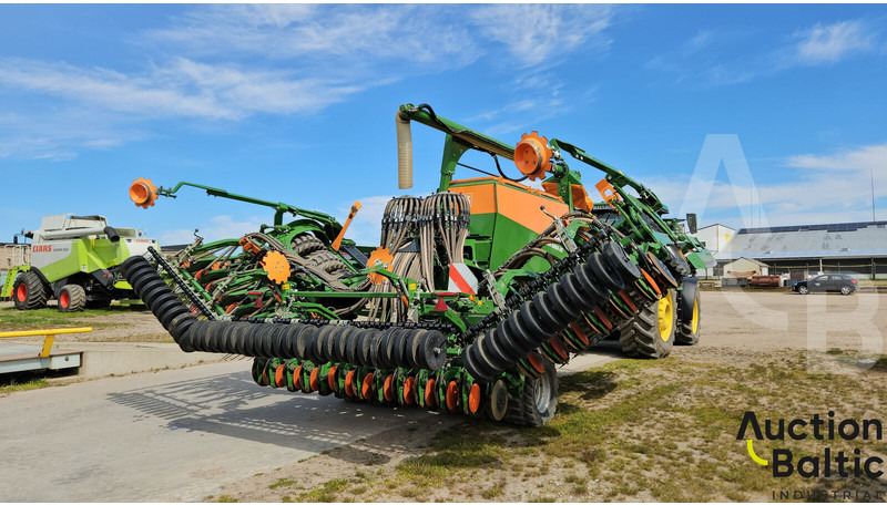 Amazone Cirrus 6003-2 - Kombajn i sijačica: slika Amazone Cirrus 6003-2 - Kombajn i sijačica Amazone Cirrus 6003-2 - Kombajn i sijačica: slika Amazone Cirrus 6003-2 - Kombajn i sijačica