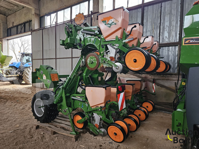 Amazone ED 602 K - Precizna sijačica: slika Amazone ED 602 K - Precizna sijačica Amazone ED 602 K - Precizna sijačica: slika Amazone ED 602 K - Precizna sijačica