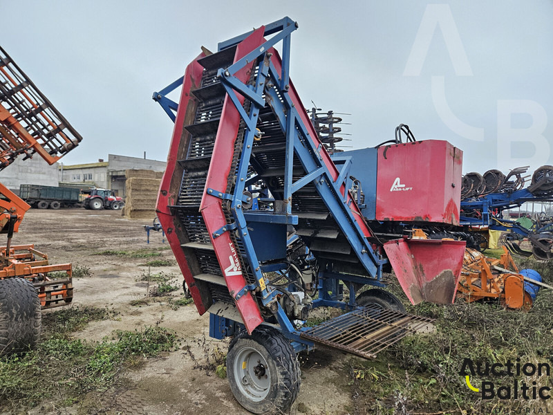 Asa-Lift CH 1000 E - Kombajn za žetvu: slika Asa-Lift CH 1000 E - Kombajn za žetvu Asa-Lift CH 1000 E - Kombajn za žetvu: slika Asa-Lift CH 1000 E - Kombajn za žetvu