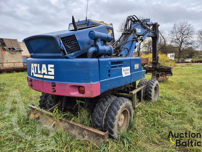 Atlas 1304 - Bager na kotačima: slika Atlas 1304 - Bager na kotačima Atlas 1304 - Bager na kotačima: slika Atlas 1304 - Bager na kotačima