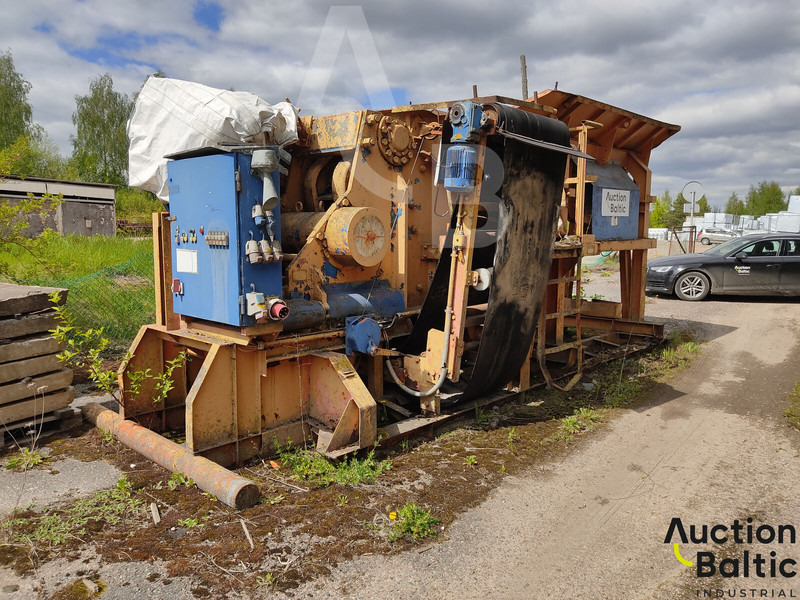 BMD RA700/4 - Oprema za obradu tla: slika BMD RA700/4 - Oprema za obradu tla BMD RA700/4 - Oprema za obradu tla: slika BMD RA700/4 - Oprema za obradu tla