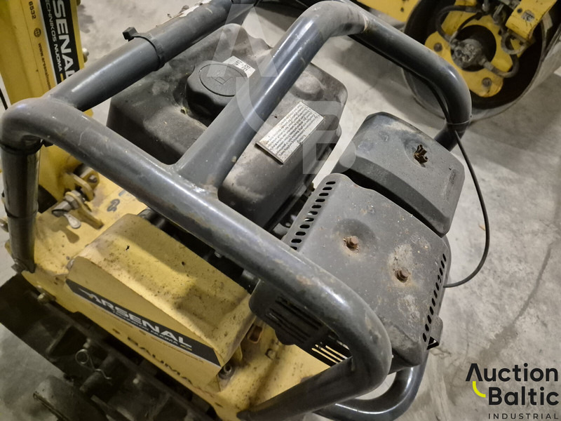 Baumax RVP32/52 - Vibro ploča: slika Baumax RVP32/52 - Vibro ploča Baumax RVP32/52 - Vibro ploča: slika Baumax RVP32/52 - Vibro ploča