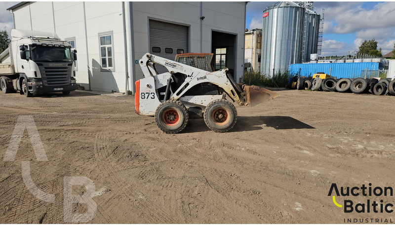 Bobcat 873 - Mini utovarivač: slika Bobcat 873 - Mini utovarivač Bobcat 873 - Mini utovarivač: slika Bobcat 873 - Mini utovarivač