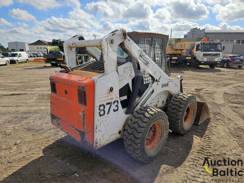 Bobcat 873 - Mini utovarivač: slika Bobcat 873 - Mini utovarivač Bobcat 873 - Mini utovarivač: slika Bobcat 873 - Mini utovarivač