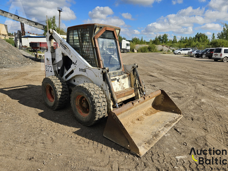Bobcat 873 - Mini utovarivač: slika Bobcat 873 - Mini utovarivač Bobcat 873 - Mini utovarivač: slika Bobcat 873 - Mini utovarivač