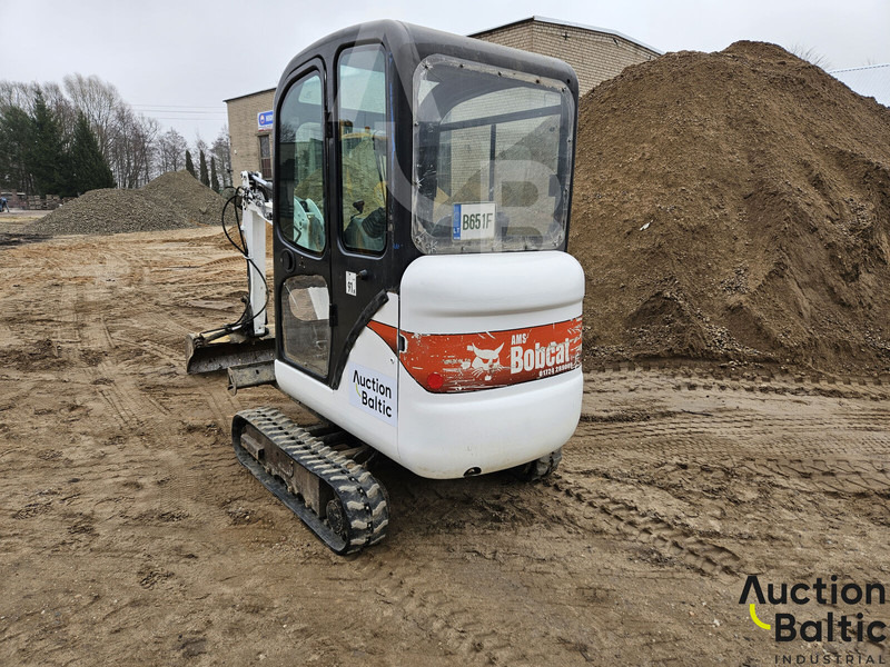 Bobcat E 14 - Mini bager: slika Bobcat E 14 - Mini bager Bobcat E 14 - Mini bager: slika Bobcat E 14 - Mini bager