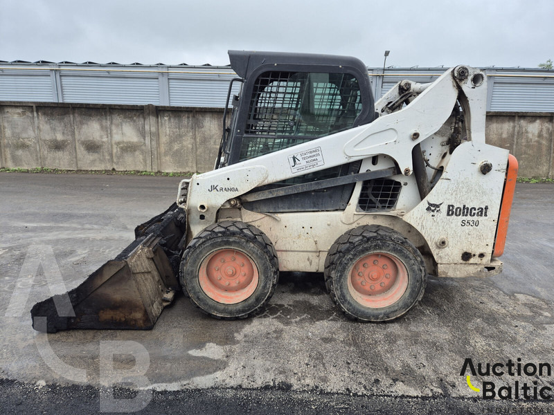 Bobcat S 530 - Mini utovarivač: slika Bobcat S 530 - Mini utovarivač Bobcat S 530 - Mini utovarivač: slika Bobcat S 530 - Mini utovarivač