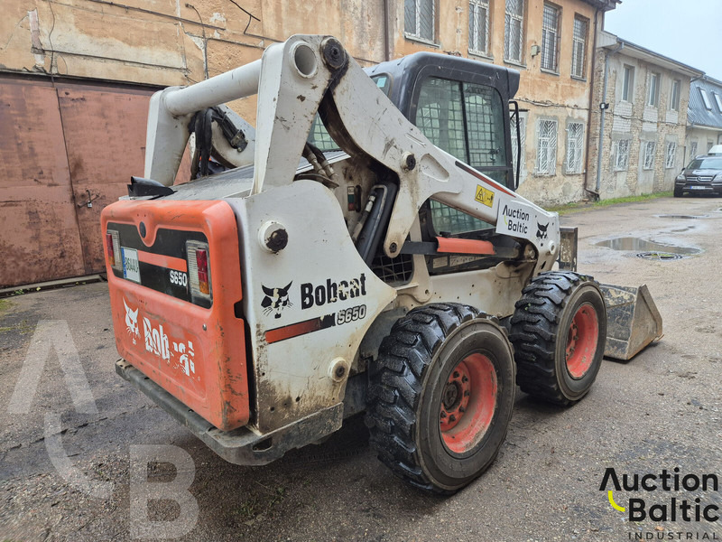 Bobcat S 650 - Mini utovarivač: slika Bobcat S 650 - Mini utovarivač Bobcat S 650 - Mini utovarivač: slika Bobcat S 650 - Mini utovarivač