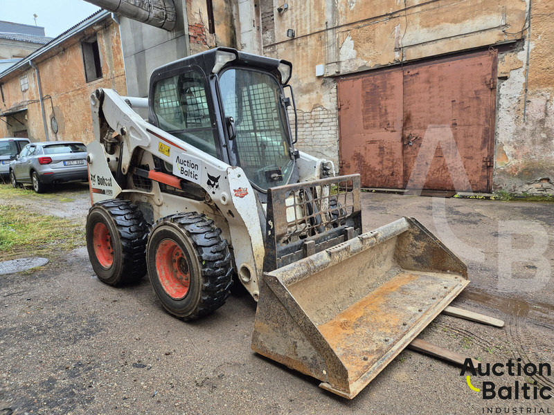 Bobcat S 650 - Mini utovarivač: slika Bobcat S 650 - Mini utovarivač Bobcat S 650 - Mini utovarivač: slika Bobcat S 650 - Mini utovarivač