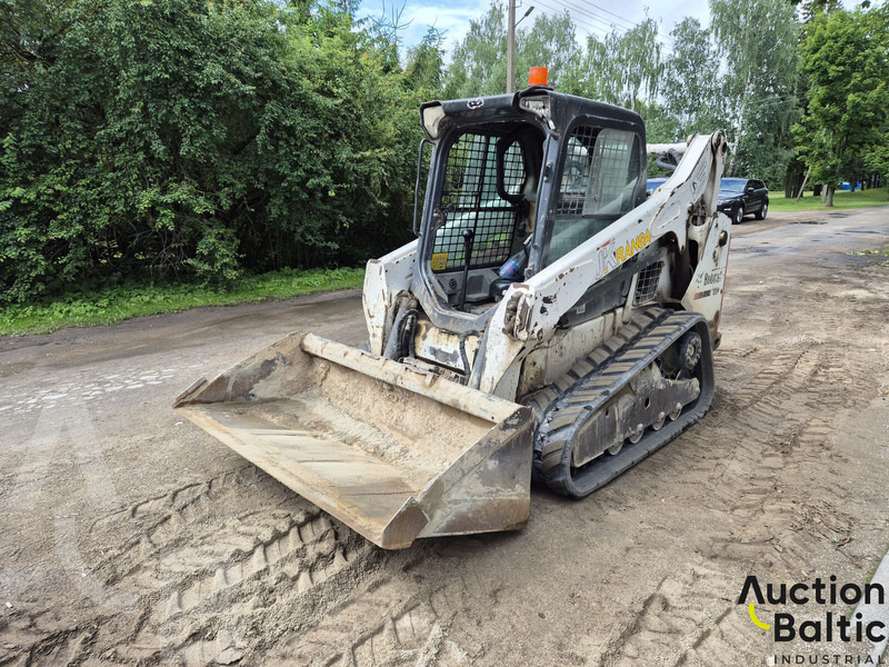 Bobcat T 590 - Utovarivač gusjeničar: slika Bobcat T 590 - Utovarivač gusjeničar Bobcat T 590 - Utovarivač gusjeničar: slika Bobcat T 590 - Utovarivač gusjeničar
