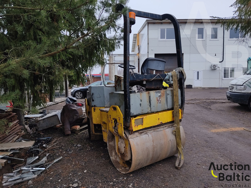 Bomag BW 125 A D H - Valjak: slika Bomag BW 125 A D H - Valjak Bomag BW 125 A D H - Valjak: slika Bomag BW 125 A D H - Valjak