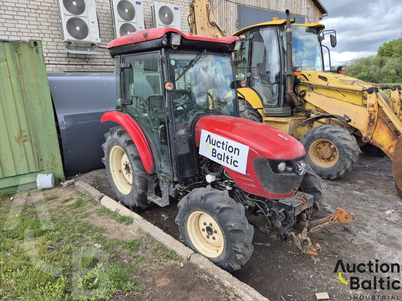 Branson 5820 CX - Traktor: slika Branson 5820 CX - Traktor Branson 5820 CX - Traktor: slika Branson 5820 CX - Traktor