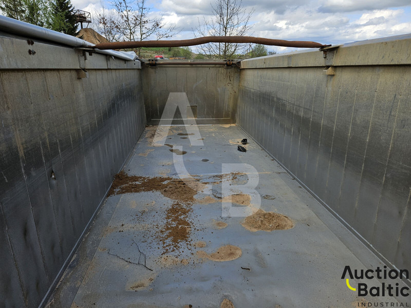 CMT W25-50 - Poluprikolica s ceradom: slika CMT W25-50 - Poluprikolica s ceradom CMT W25-50 - Poluprikolica s ceradom: slika CMT W25-50 - Poluprikolica s ceradom