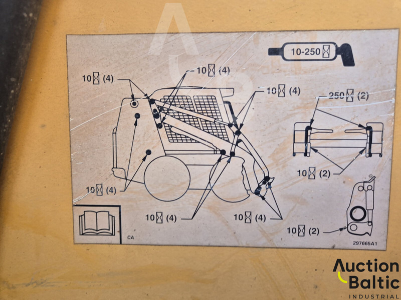 Zakup Case 90 XT Case 90 XT: slika Zakup Case 90 XT Case 90 XT Zakup Case 90 XT Case 90 XT: slika Zakup Case 90 XT Case 90 XT