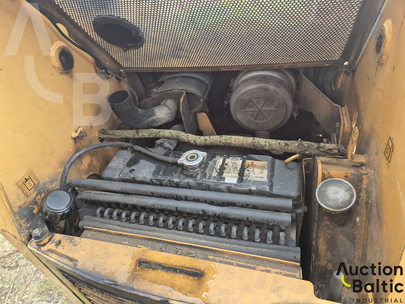 Zakup Case 90 XT Case 90 XT: slika Zakup Case 90 XT Case 90 XT Zakup Case 90 XT Case 90 XT: slika Zakup Case 90 XT Case 90 XT