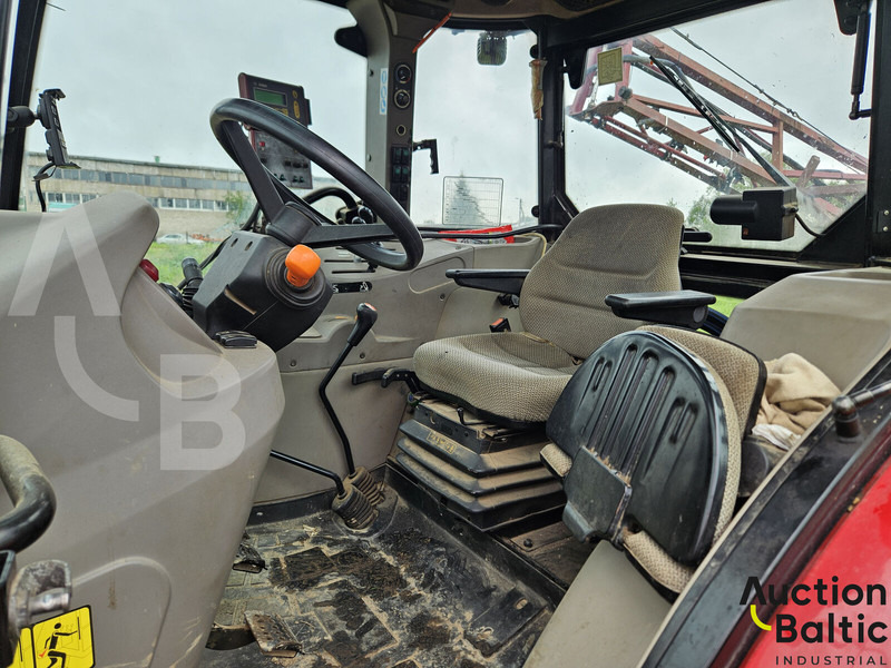 Case IH Farmall 105 A - Traktor: slika Case IH Farmall 105 A - Traktor Case IH Farmall 105 A - Traktor: slika Case IH Farmall 105 A - Traktor