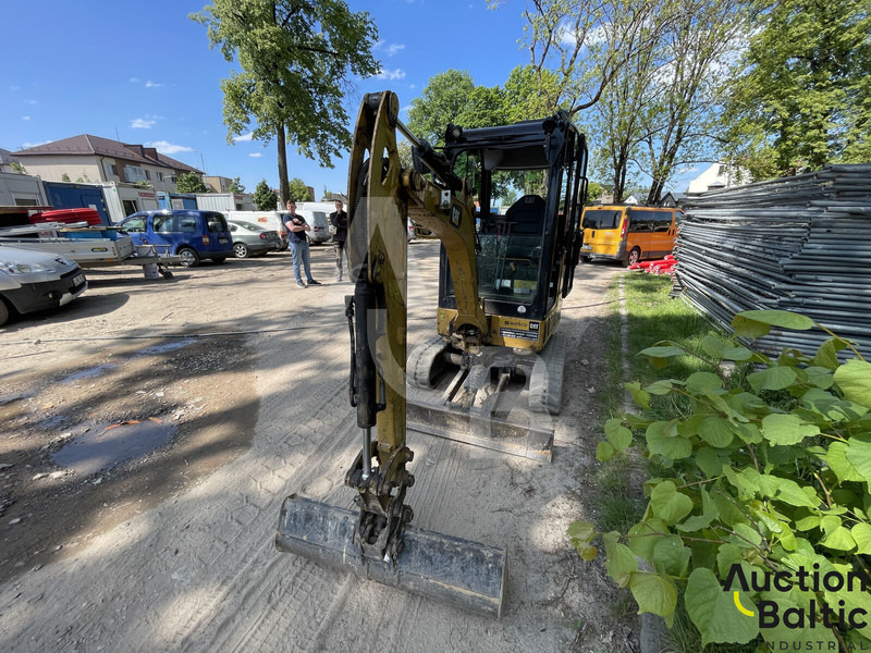 Caterpillar 301.6 - Mini bager: slika Caterpillar 301.6 - Mini bager Caterpillar 301.6 - Mini bager: slika Caterpillar 301.6 - Mini bager