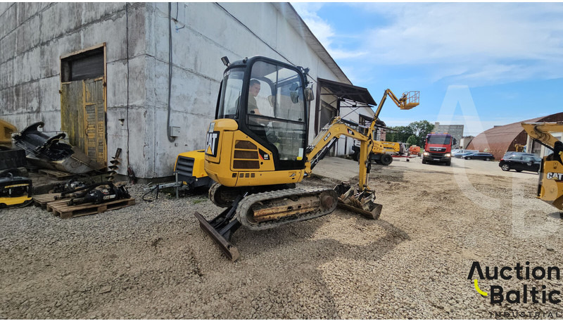 Caterpillar 302.4 D - Mini bager: slika Caterpillar 302.4 D - Mini bager Caterpillar 302.4 D - Mini bager: slika Caterpillar 302.4 D - Mini bager