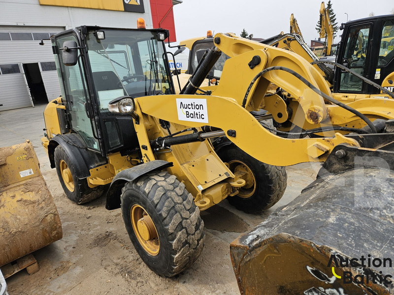Caterpillar 906 M - Utovarivač na kotačima: slika Caterpillar 906 M - Utovarivač na kotačima Caterpillar 906 M - Utovarivač na kotačima: slika Caterpillar 906 M - Utovarivač na kotačima