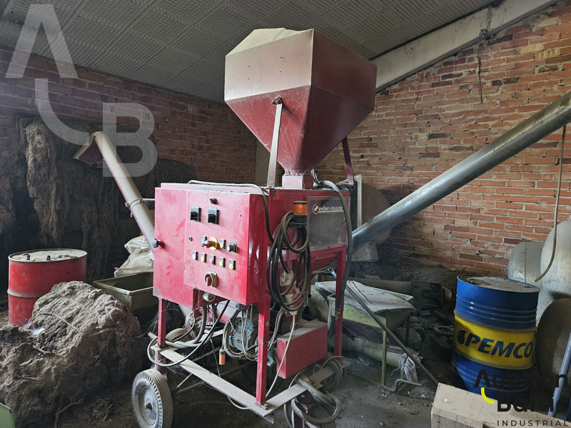 Ceres - Oprema za stoku: slika Ceres - Oprema za stoku Ceres - Oprema za stoku: slika Ceres - Oprema za stoku