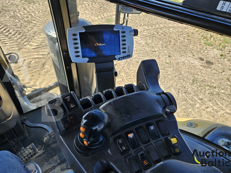 Challenger MT 755 E - Traktor gusjeničar: slika Challenger MT 755 E - Traktor gusjeničar Challenger MT 755 E - Traktor gusjeničar: slika Challenger MT 755 E - Traktor gusjeničar