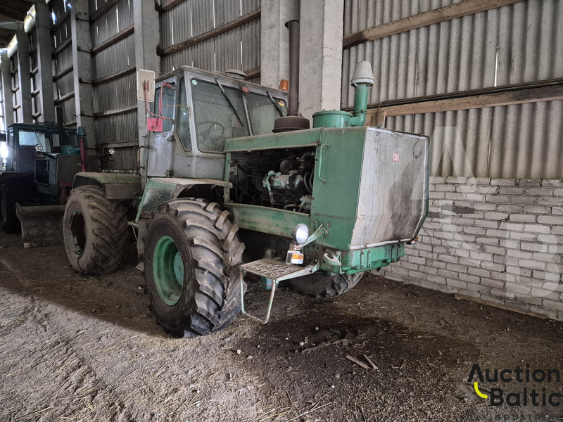 Chtz T-150K - Traktor: slika Chtz T-150K - Traktor Chtz T-150K - Traktor: slika Chtz T-150K - Traktor