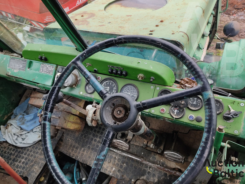 Chtz T-150K - Traktor: slika Chtz T-150K - Traktor Chtz T-150K - Traktor: slika Chtz T-150K - Traktor